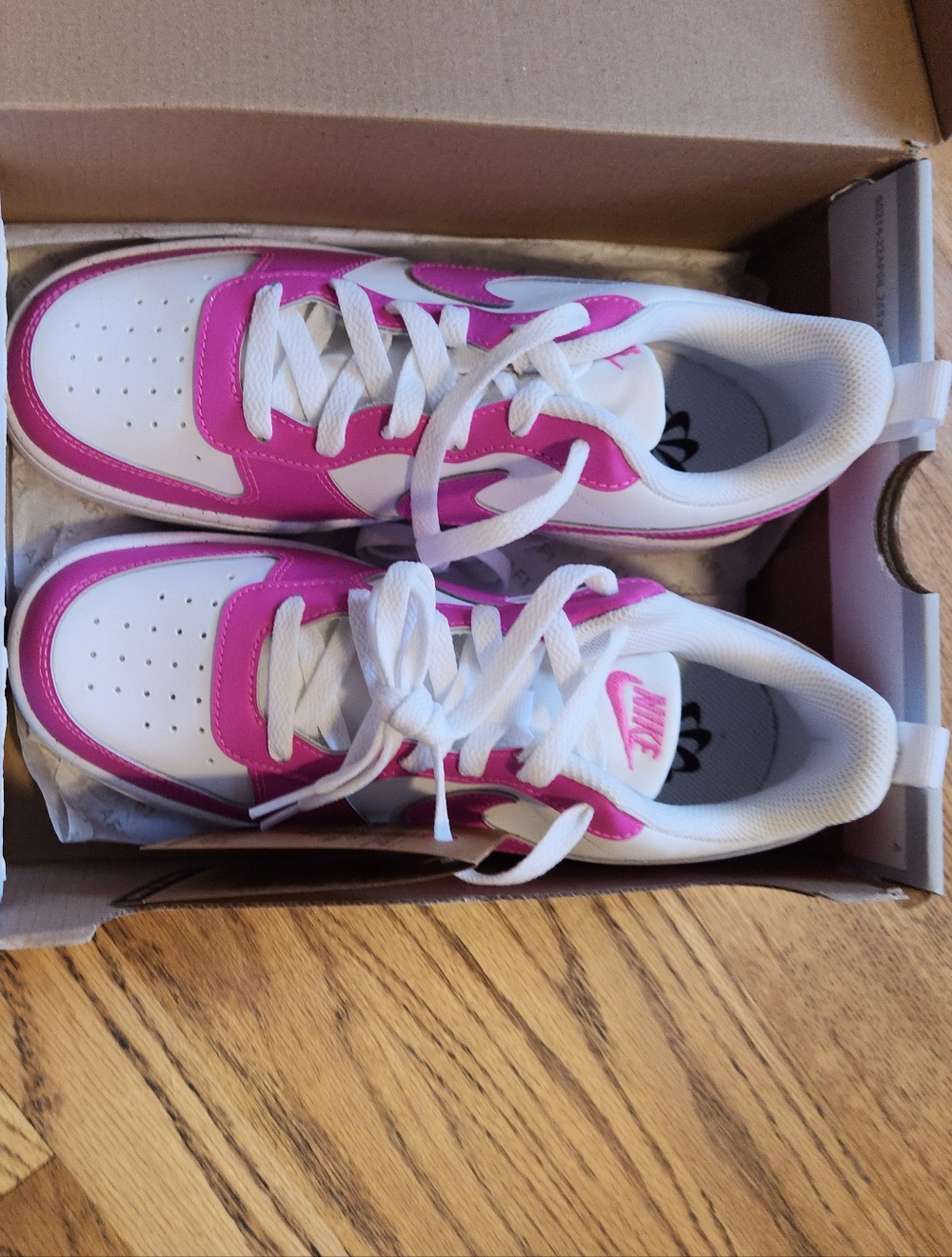 Nike Kids White & Pink Low-Top Sneakers